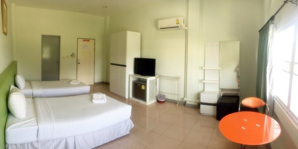 Nine Inn @ Town Phuket Extérieur photo