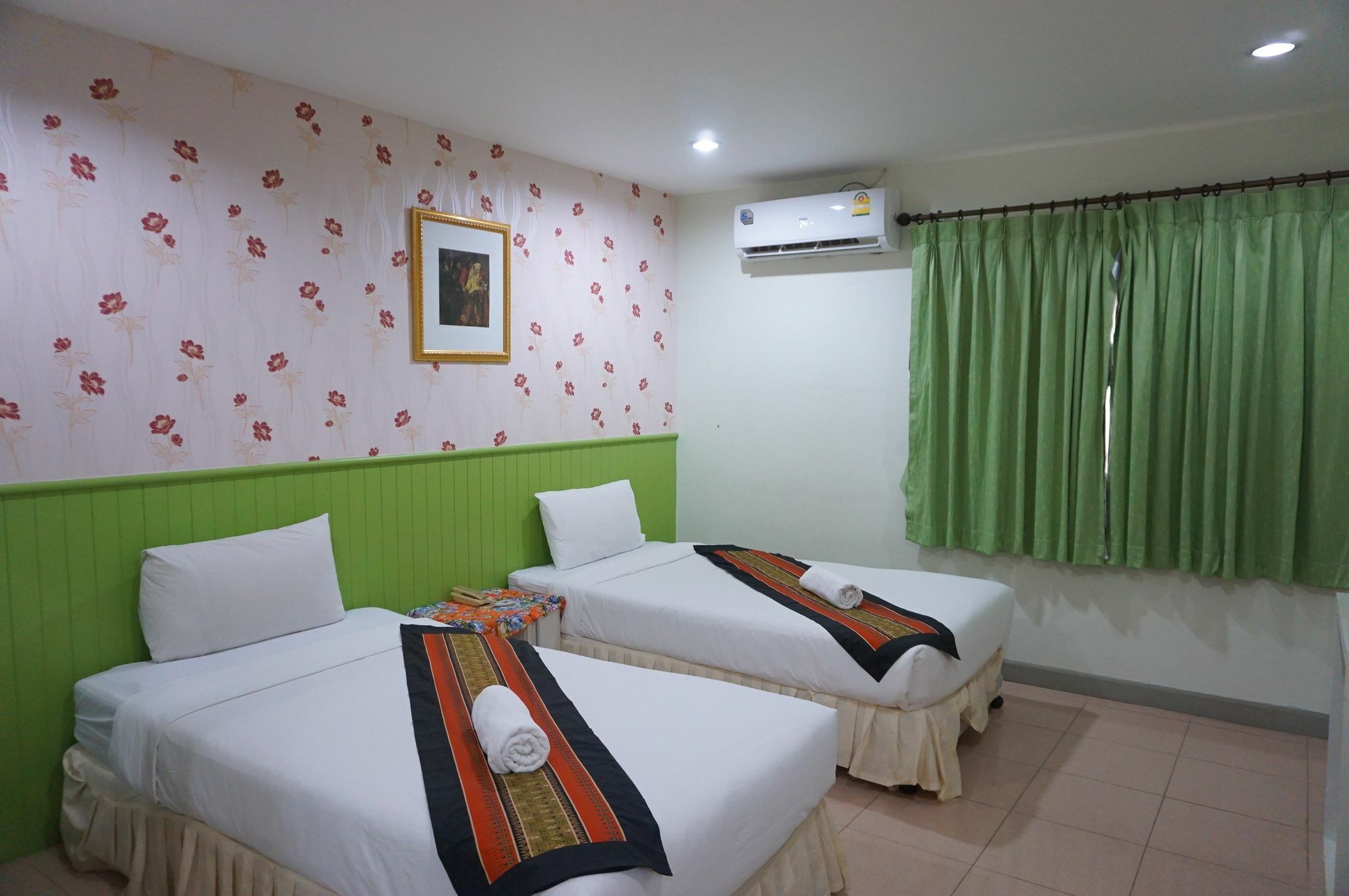 Nine Inn @ Town Phuket Extérieur photo